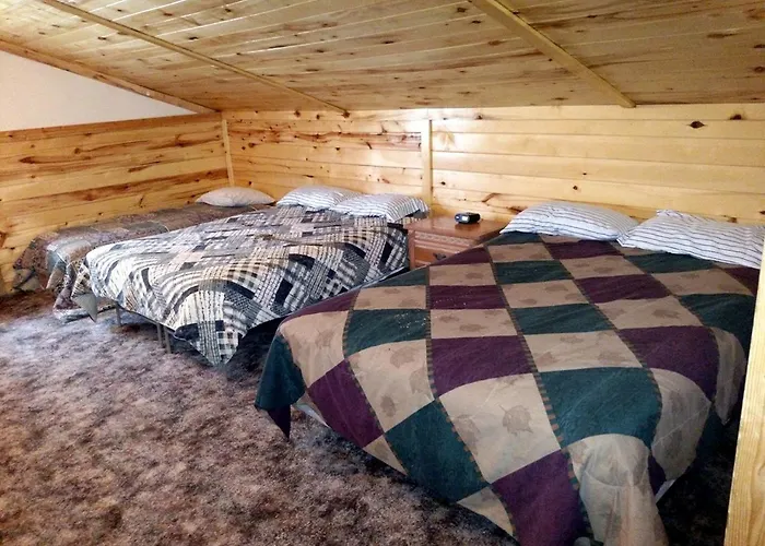 Large Rustic In The Snowy Range Mountains Of Wyoming Holiday home *